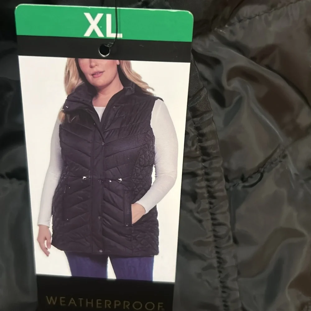 Weatherproof Quilted Puffer Long Vest Pockets with Zipper Black Size L, NWT - Picture 3 of 5